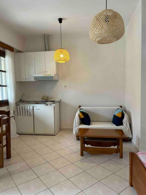 Cozy Studio In Skala, Agistri Apartment Ngoại thất bức ảnh
